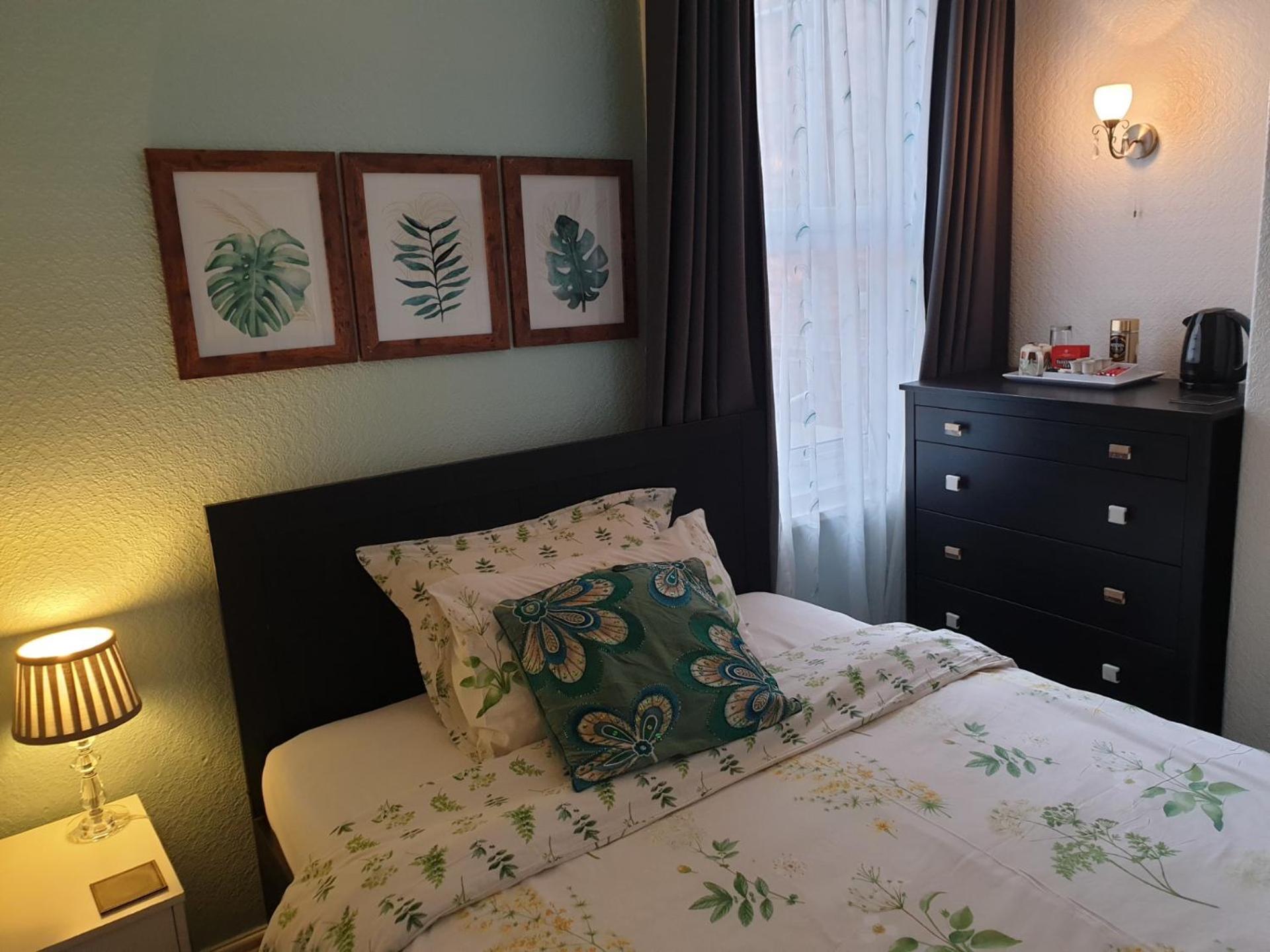 St Michael'S Boutique Guest House B&B, North Bay, Scarborough, North Yorkshire, With Free Parking And Free Wi-Fi מראה חיצוני תמונה